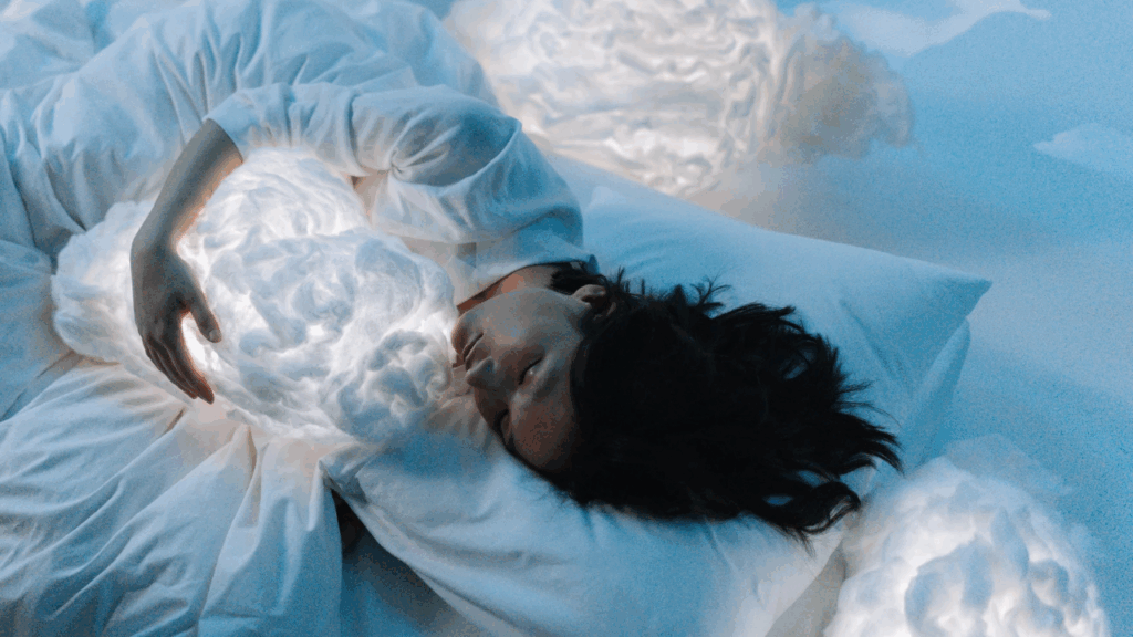 快眠する女性