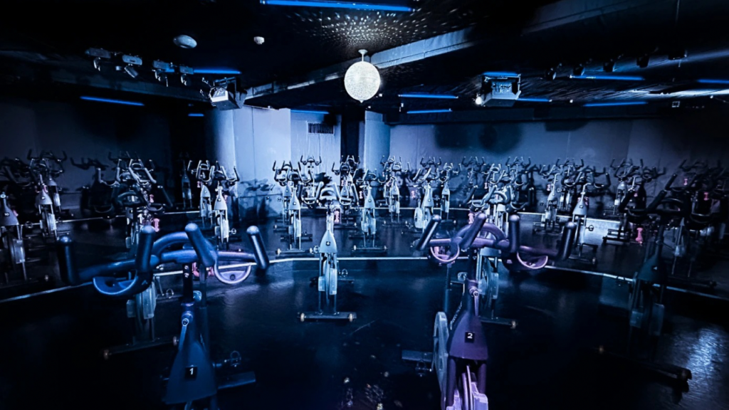 暗闇サイクリング